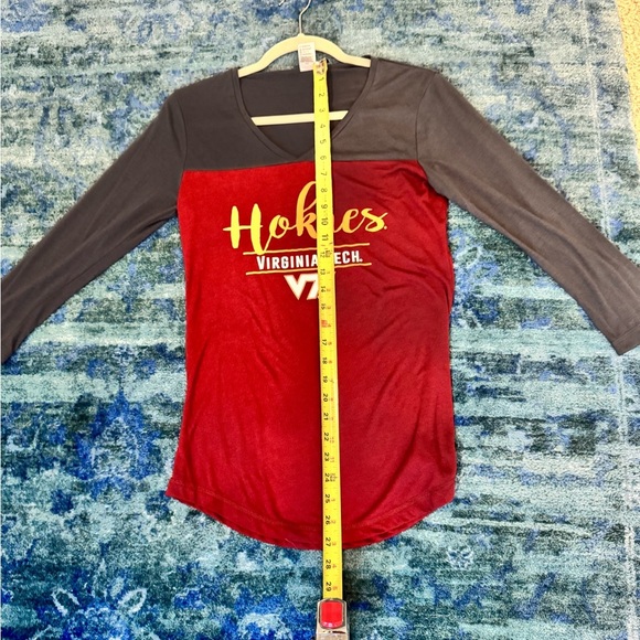 Virginia Tech Hokies Women’s Long Sleeve V-Neck Shirt Small Maroon Gray NCAA VT - Picture 5 of 9